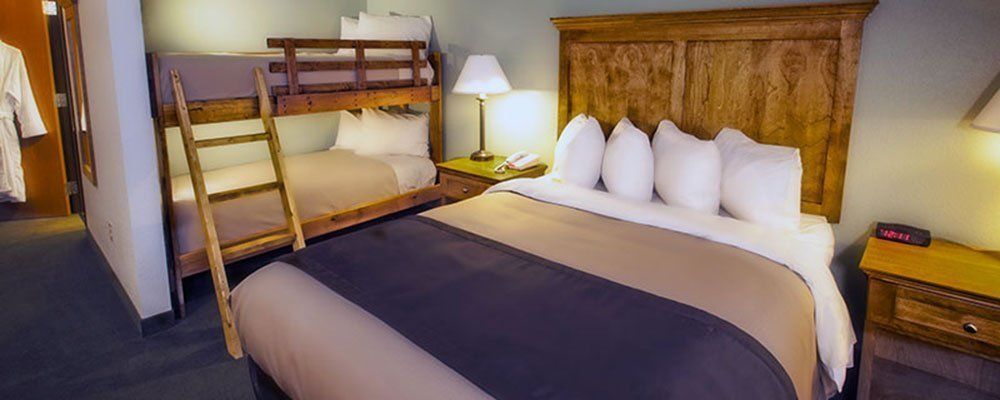 Junction Inn Suites & Conference Center Babbitt Ngoại thất bức ảnh